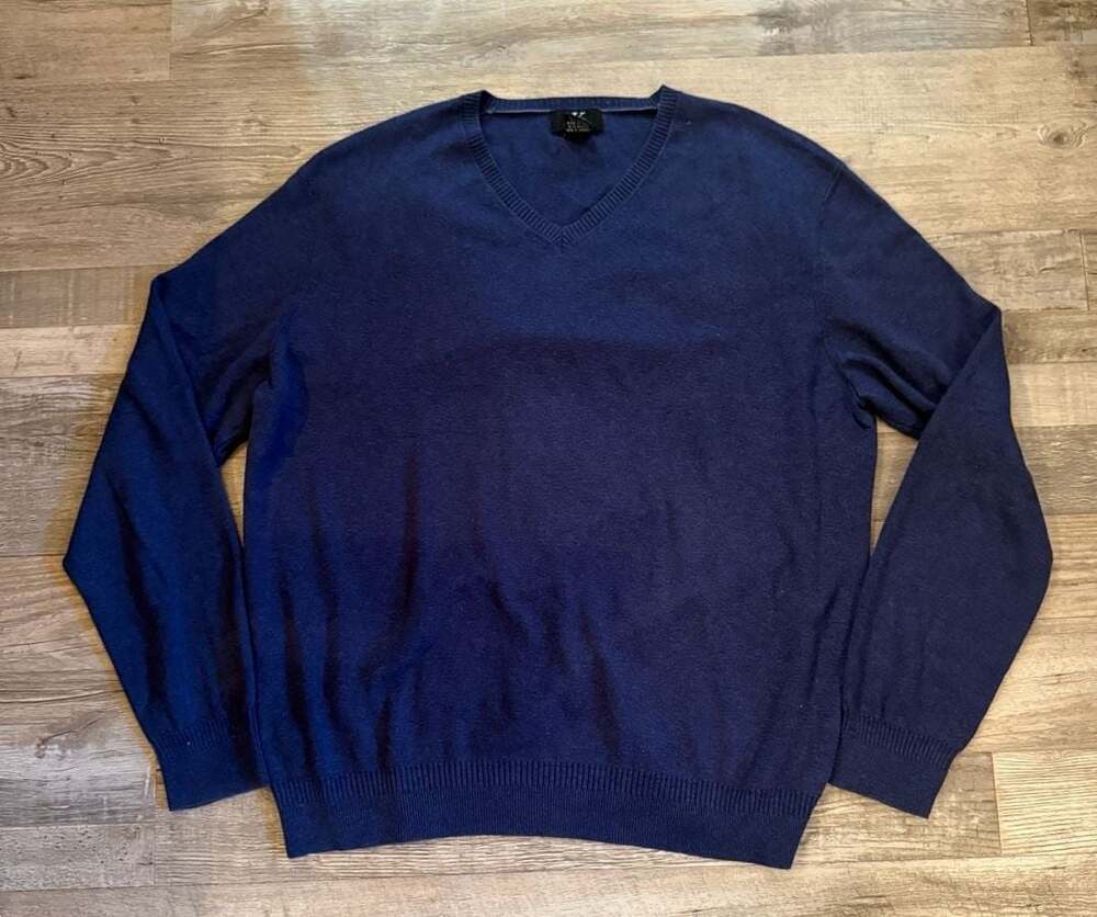 Calvin Klein V-Neck Sweater Size L Blue Cotton